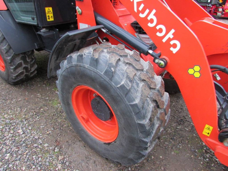 Kubota R 070 Radlader 35.800 EUR - Utovarivač na kotačima: slika Kubota R 070 Radlader 35.800 EUR - Utovarivač na kotačima Kubota R 070 Radlader 35.800 EUR - Utovarivač na kotačima: slika Kubota R 070 Radlader 35.800 EUR - Utovarivač na kotačima