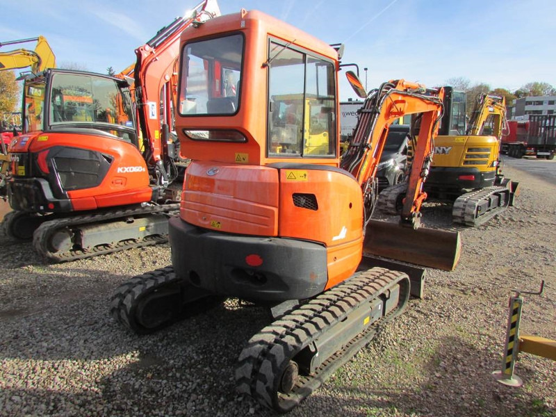 Kubota U 35-3 alpha 3 Minibagger 22.000 EUR - Mini bager: slika Kubota U 35-3 alpha 3 Minibagger 22.000 EUR - Mini bager Kubota U 35-3 alpha 3 Minibagger 22.000 EUR - Mini bager: slika Kubota U 35-3 alpha 3 Minibagger 22.000 EUR - Mini bager