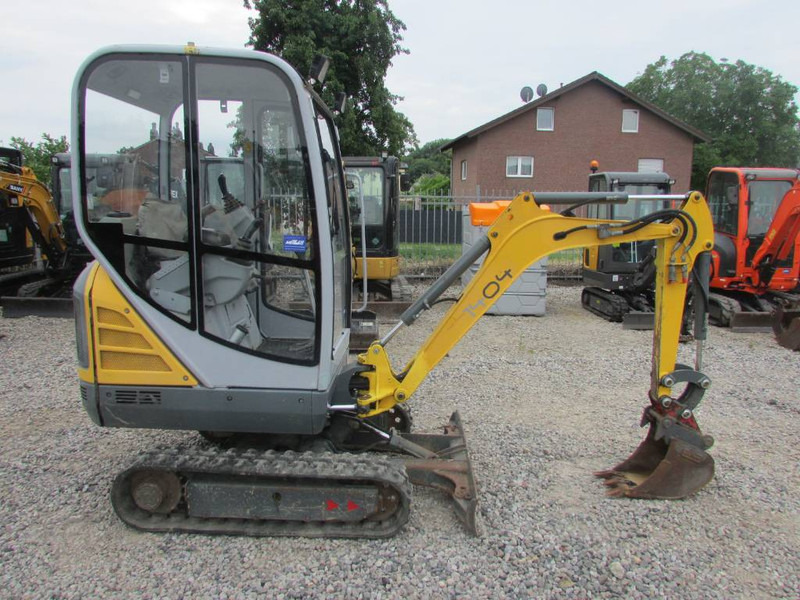 Neuson 1404 Minibagger 12.000 EUR - Mini bager: slika Neuson 1404 Minibagger 12.000 EUR - Mini bager Neuson 1404 Minibagger 12.000 EUR - Mini bager: slika Neuson 1404 Minibagger 12.000 EUR - Mini bager
