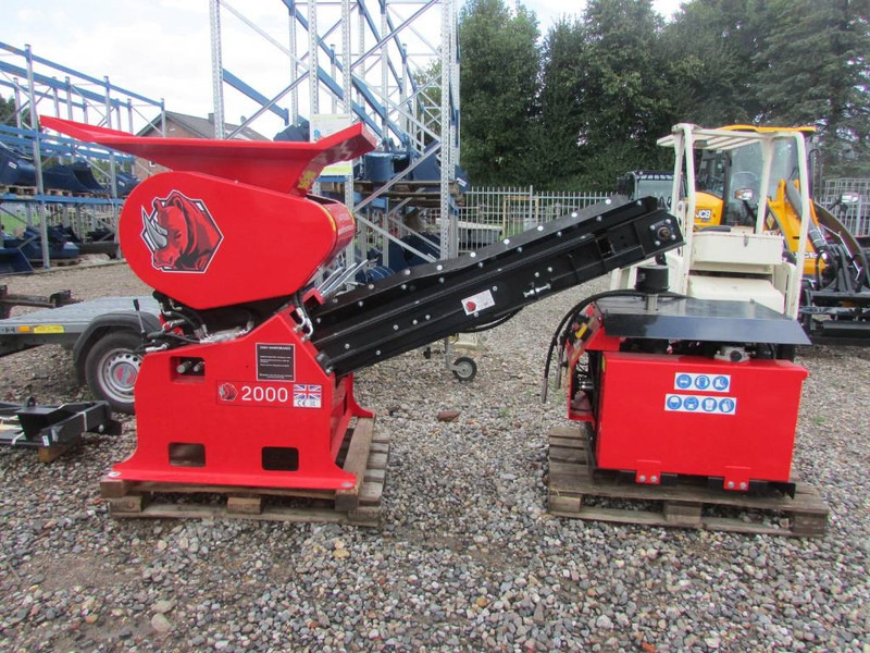 Red Rhino 2000 Brecheranlage mit RedRhino Powerpack - Mobilna drobilica: slika Red Rhino 2000 Brecheranlage mit RedRhino Powerpack - Mobilna drobilica Red Rhino 2000 Brecheranlage mit RedRhino Powerpack - Mobilna drobilica: slika Red Rhino 2000 Brecheranlage mit RedRhino Powerpack - Mobilna drobilica