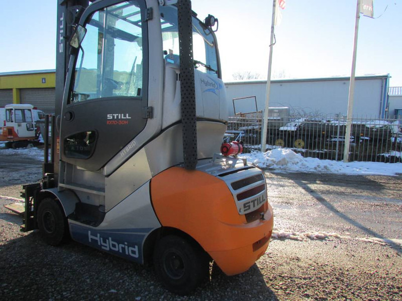 Still RX 70-30 H Hybrid / Diesel Stapler - Diesel viličar: slika Still RX 70-30 H Hybrid / Diesel Stapler - Diesel viličar Still RX 70-30 H Hybrid / Diesel Stapler - Diesel viličar: slika Still RX 70-30 H Hybrid / Diesel Stapler - Diesel viličar