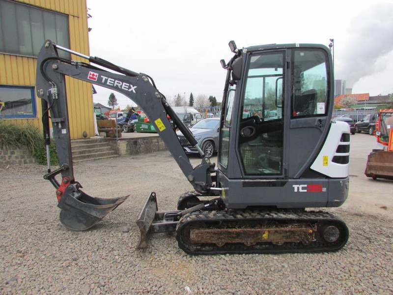 Terex TC 35-2 Minibagger 24.500 EUR Top Zustand - Mini bager: slika Terex TC 35-2 Minibagger 24.500 EUR Top Zustand - Mini bager Terex TC 35-2 Minibagger 24.500 EUR Top Zustand - Mini bager: slika Terex TC 35-2 Minibagger 24.500 EUR Top Zustand - Mini bager