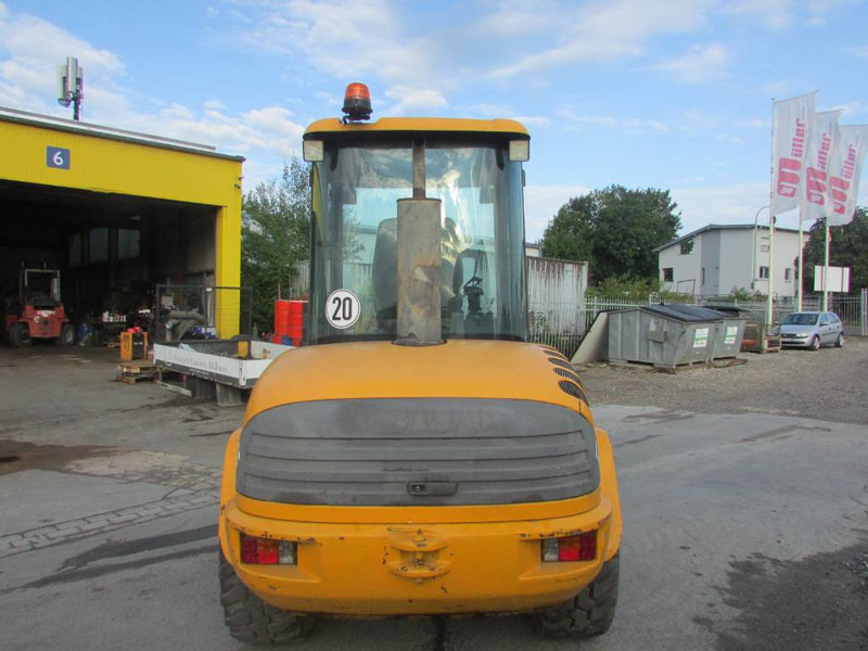 Volvo L 35 B-Z Radlader 18.000 EUR - Utovarivač na kotačima: slika Volvo L 35 B-Z Radlader 18.000 EUR - Utovarivač na kotačima Volvo L 35 B-Z Radlader 18.000 EUR - Utovarivač na kotačima: slika Volvo L 35 B-Z Radlader 18.000 EUR - Utovarivač na kotačima
