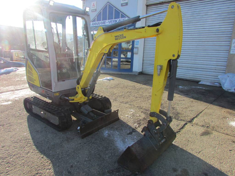 WACKER NEUSON ET 18 Minibagger 19.000 EUR - Mini bager: slika WACKER NEUSON ET 18 Minibagger 19.000 EUR - Mini bager WACKER NEUSON ET 18 Minibagger 19.000 EUR - Mini bager: slika WACKER NEUSON ET 18 Minibagger 19.000 EUR - Mini bager