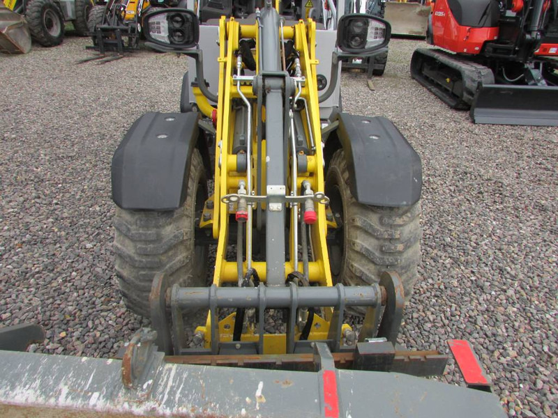 WACKER NEUSON WL 28 Radlader - Utovarivač na kotačima: slika WACKER NEUSON WL 28 Radlader - Utovarivač na kotačima WACKER NEUSON WL 28 Radlader - Utovarivač na kotačima: slika WACKER NEUSON WL 28 Radlader - Utovarivač na kotačima
