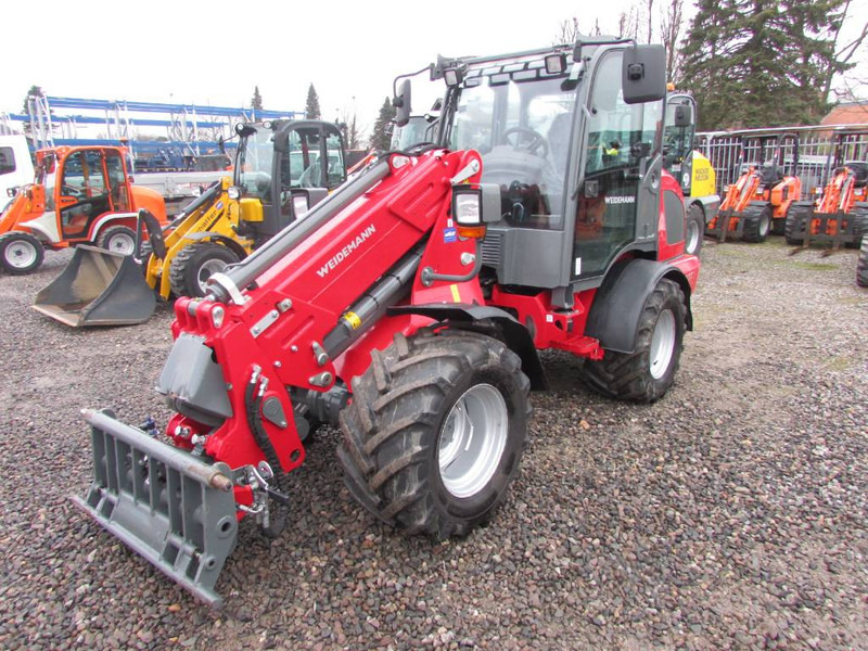 Weidemann 2080T Teleskopradlader 55.900 EUR - Teleskopski utovarivač na kotačima: slika Weidemann 2080T Teleskopradlader 55.900 EUR - Teleskopski utovarivač na kotačima Weidemann 2080T Teleskopradlader 55.900 EUR - Teleskopski utovarivač na kotačima: slika Weidemann 2080T Teleskopradlader 55.900 EUR - Teleskopski utovarivač na kotačima