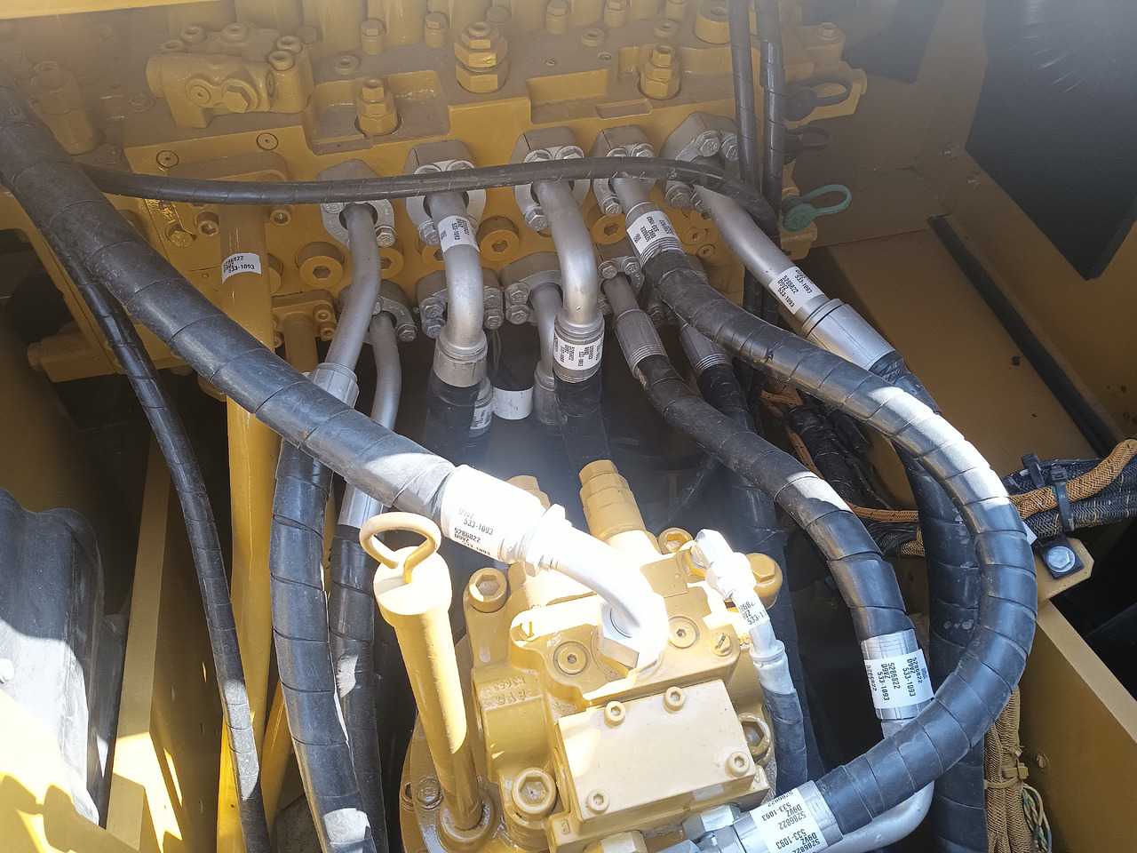 CATERPILLAR 320GC - Bager gusjeničar: slika CATERPILLAR 320GC - Bager gusjeničar CATERPILLAR 320GC - Bager gusjeničar: slika CATERPILLAR 320GC - Bager gusjeničar