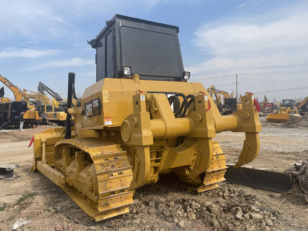 CATERPILLAR D7G - Buldožer: slika CATERPILLAR D7G - Buldožer CATERPILLAR D7G - Buldožer: slika CATERPILLAR D7G - Buldožer