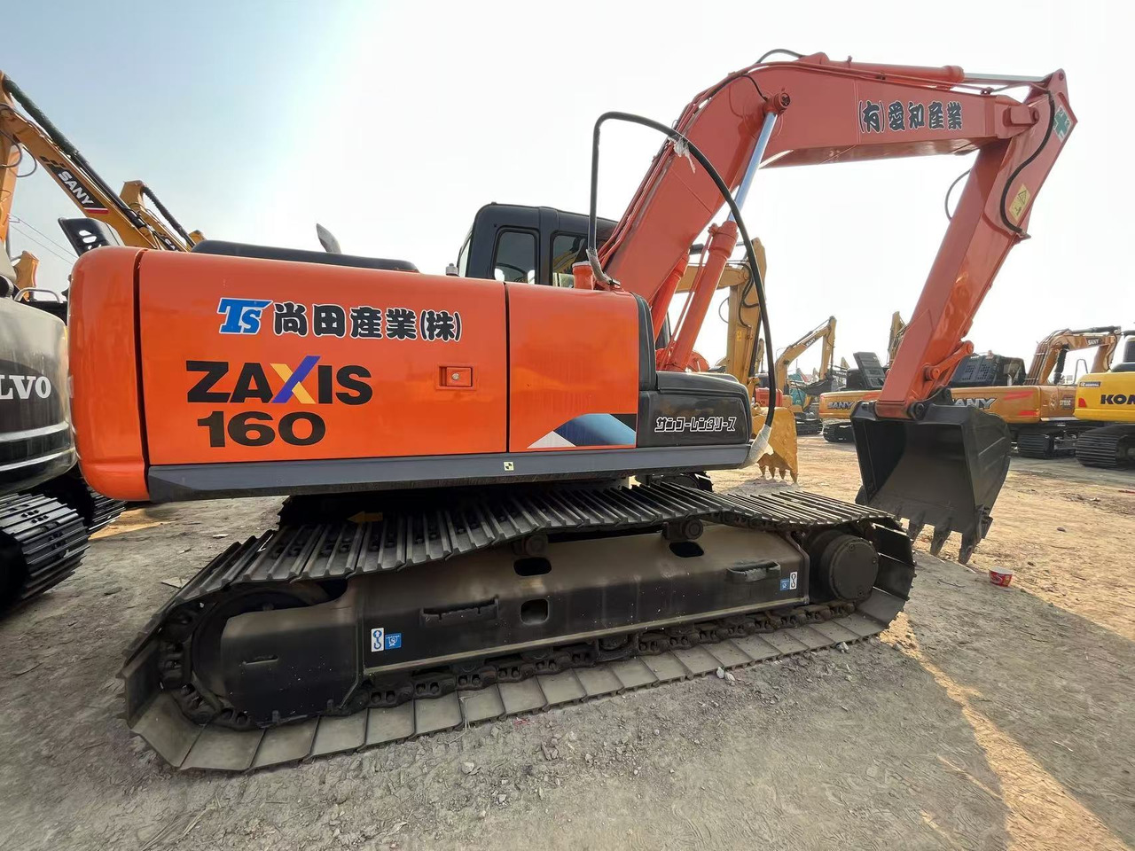 HITACHI ZX160 - Bager gusjeničar: slika HITACHI ZX160 - Bager gusjeničar HITACHI ZX160 - Bager gusjeničar: slika HITACHI ZX160 - Bager gusjeničar