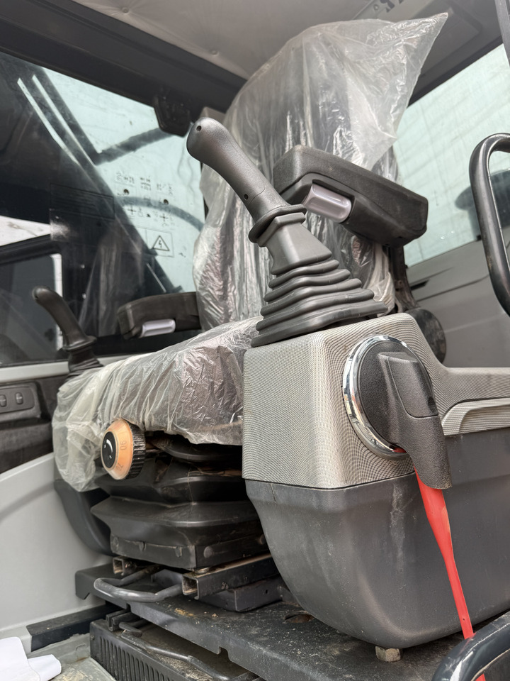 HYUNDAI HX220HD - Bager gusjeničar: slika HYUNDAI HX220HD - Bager gusjeničar HYUNDAI HX220HD - Bager gusjeničar: slika HYUNDAI HX220HD - Bager gusjeničar