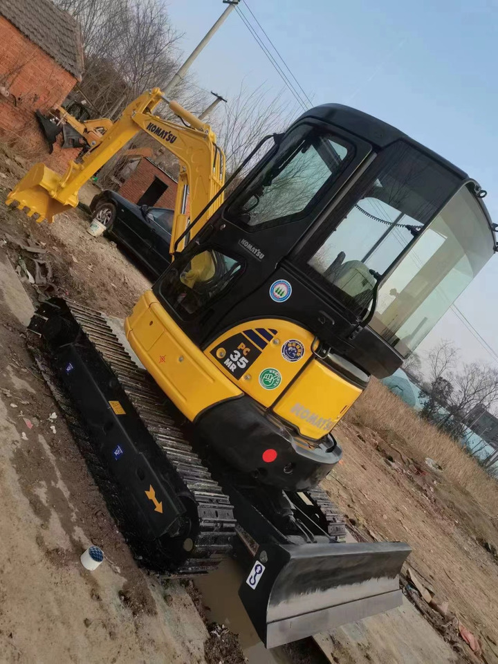 KOMATSU PC 35 MR - Bager gusjeničar: slika KOMATSU PC 35 MR - Bager gusjeničar KOMATSU PC 35 MR - Bager gusjeničar: slika KOMATSU PC 35 MR - Bager gusjeničar