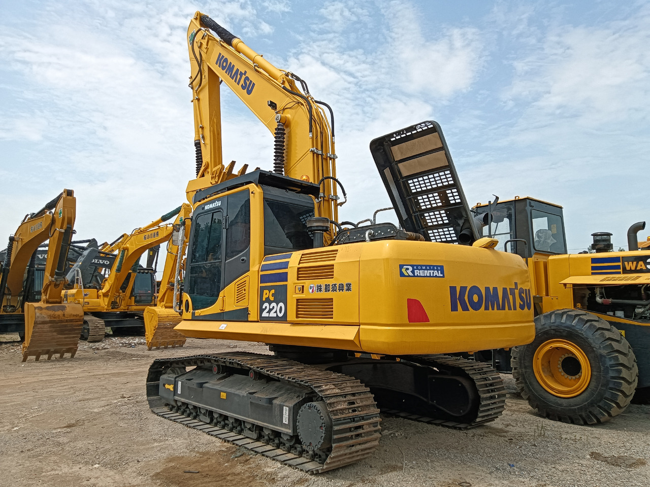 KOMATSU PC200-8 - Bager gusjeničar: slika KOMATSU PC200-8 - Bager gusjeničar KOMATSU PC200-8 - Bager gusjeničar: slika KOMATSU PC200-8 - Bager gusjeničar