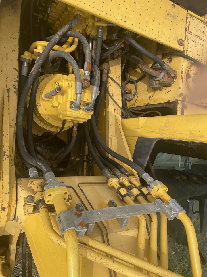 Bager gusjeničar KOMATSU PC400-8R: slika Bager gusjeničar KOMATSU PC400-8R
