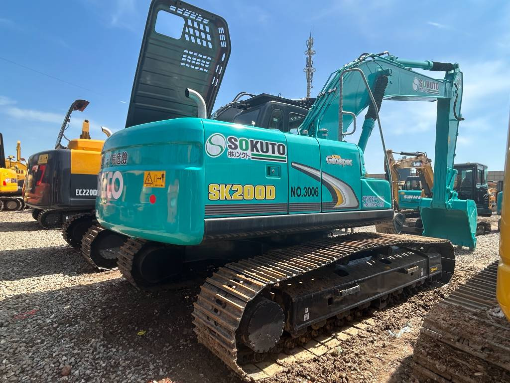Kobelco SK 200D - Bager gusjeničar: slika Kobelco SK 200D - Bager gusjeničar Kobelco SK 200D - Bager gusjeničar: slika Kobelco SK 200D - Bager gusjeničar