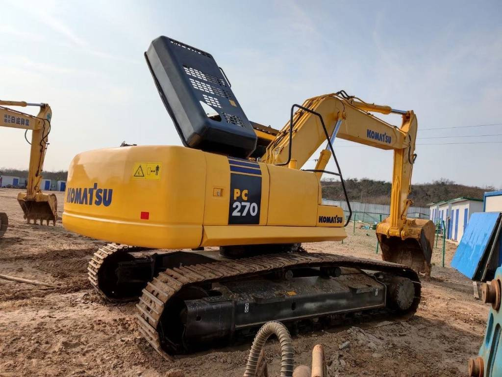 Komatsu PC 270 - Bager gusjeničar: slika Komatsu PC 270 - Bager gusjeničar Komatsu PC 270 - Bager gusjeničar: slika Komatsu PC 270 - Bager gusjeničar