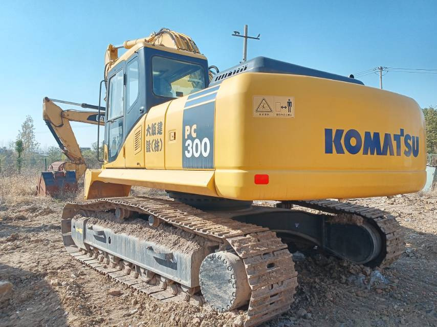 Komatsu PC 300 - Bager gusjeničar: slika Komatsu PC 300 - Bager gusjeničar Komatsu PC 300 - Bager gusjeničar: slika Komatsu PC 300 - Bager gusjeničar