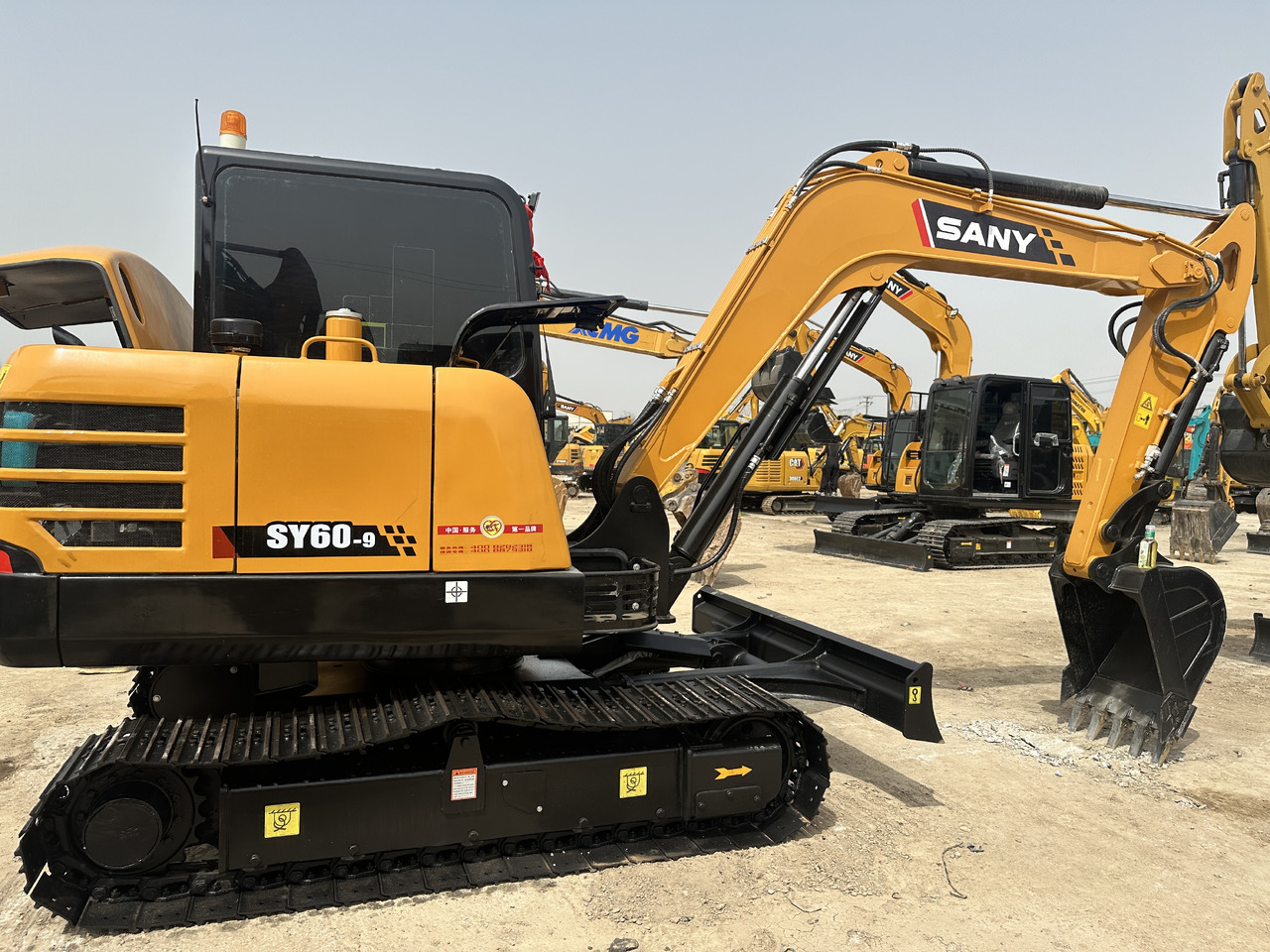 SANY SY60C-9 - Mini bager: slika SANY SY60C-9 - Mini bager SANY SY60C-9 - Mini bager: slika SANY SY60C-9 - Mini bager