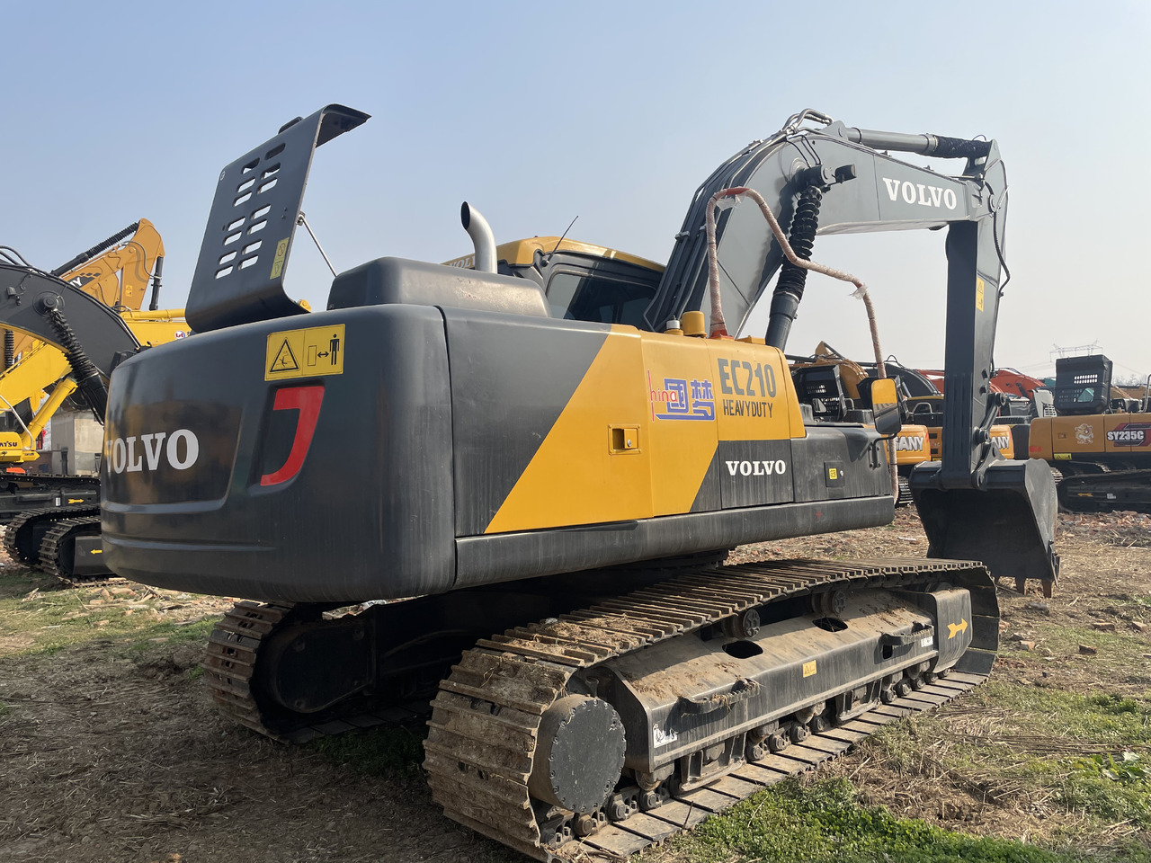 VOLVO EC 210 - Mini bager: slika VOLVO EC 210 - Mini bager VOLVO EC 210 - Mini bager: slika VOLVO EC 210 - Mini bager