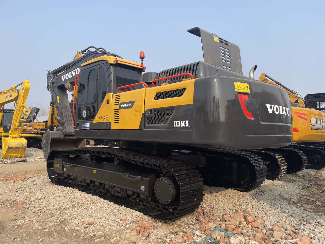 VOLVO EC360 - Bager gusjeničar: slika VOLVO EC360 - Bager gusjeničar VOLVO EC360 - Bager gusjeničar: slika VOLVO EC360 - Bager gusjeničar