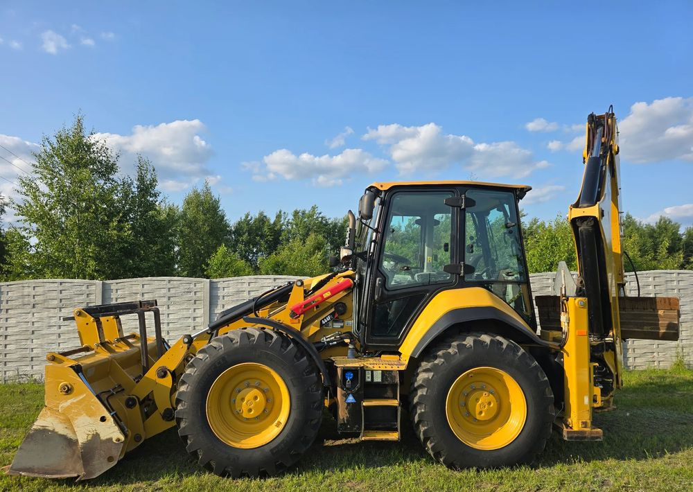 Caterpillar - Rovokopač-utovarivač: slika  Caterpillar - Rovokopač-utovarivač Caterpillar - Rovokopač-utovarivač: slika  Caterpillar - Rovokopač-utovarivač