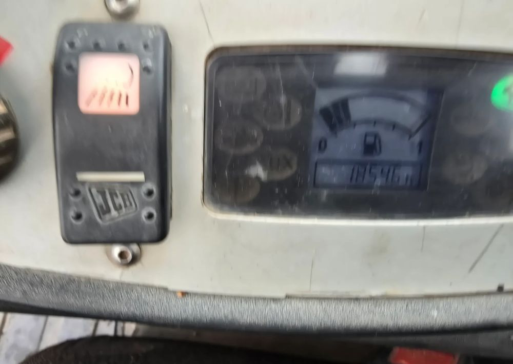 JCB - Mini bager: slika JCB - Mini bager JCB - Mini bager: slika JCB - Mini bager