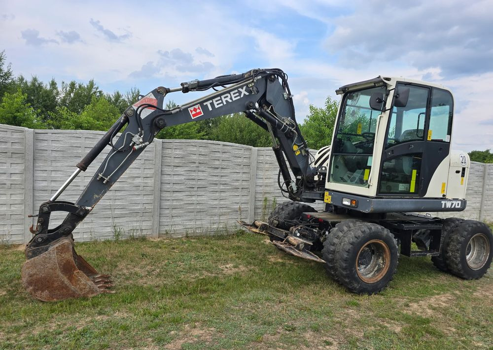 Terex - Bager na kotačima: slika Terex - Bager na kotačima Terex - Bager na kotačima: slika Terex - Bager na kotačima