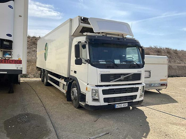 Volvo FM9 - Kamion hladnjača: slika Volvo FM9 - Kamion hladnjača Volvo FM9 - Kamion hladnjača: slika Volvo FM9 - Kamion hladnjača
