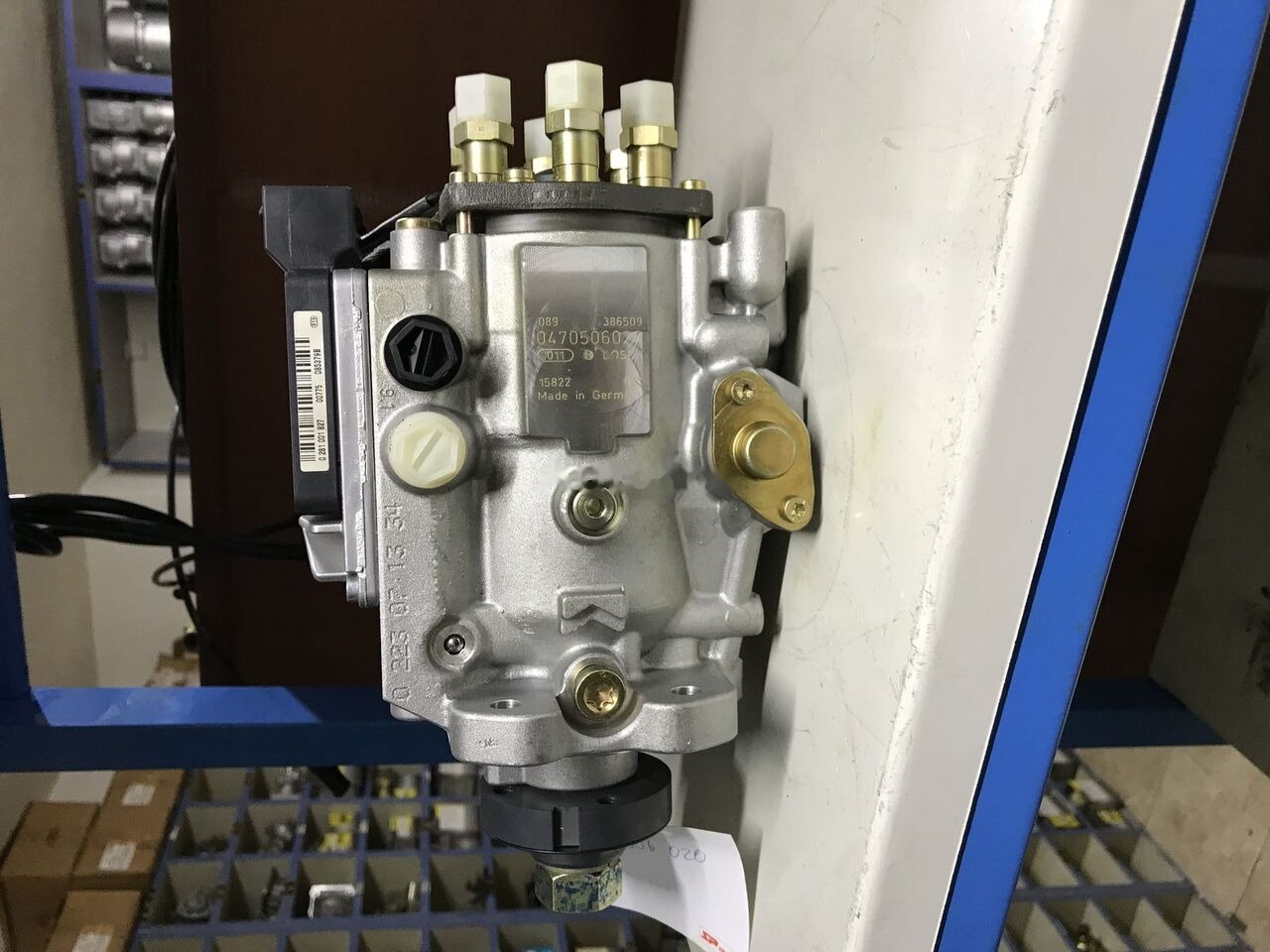 Bosch 2018 51965010612 MAN - Pumpa goriva za Kamion: slika Bosch 2018 51965010612 MAN - Pumpa goriva za Kamion Bosch 2018 51965010612 MAN - Pumpa goriva za Kamion: slika Bosch 2018 51965010612 MAN - Pumpa goriva za Kamion