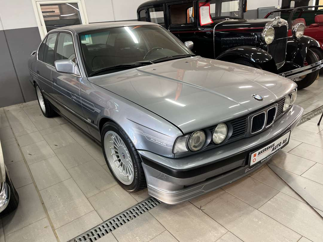 1992 BMW Alpina B10 3,5 - ny minstepris - Automobil: slika 1992 BMW Alpina B10 3,5 - ny minstepris - Automobil 1992 BMW Alpina B10 3,5 - ny minstepris - Automobil: slika 1992 BMW Alpina B10 3,5 - ny minstepris - Automobil