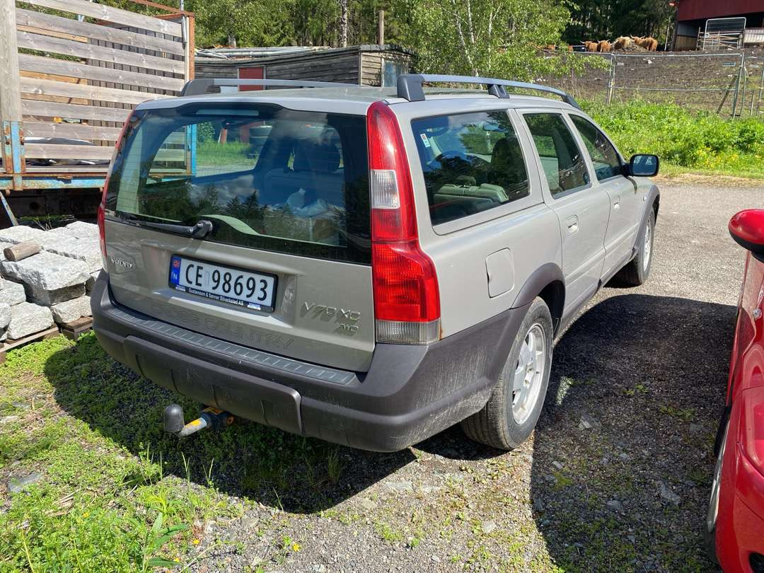 2001 Volvo XC70 EU-GODKJENT (rep.-objekt) - Automobil: slika 2001 Volvo XC70 EU-GODKJENT (rep.-objekt) - Automobil 2001 Volvo XC70 EU-GODKJENT (rep.-objekt) - Automobil: slika 2001 Volvo XC70 EU-GODKJENT (rep.-objekt) - Automobil