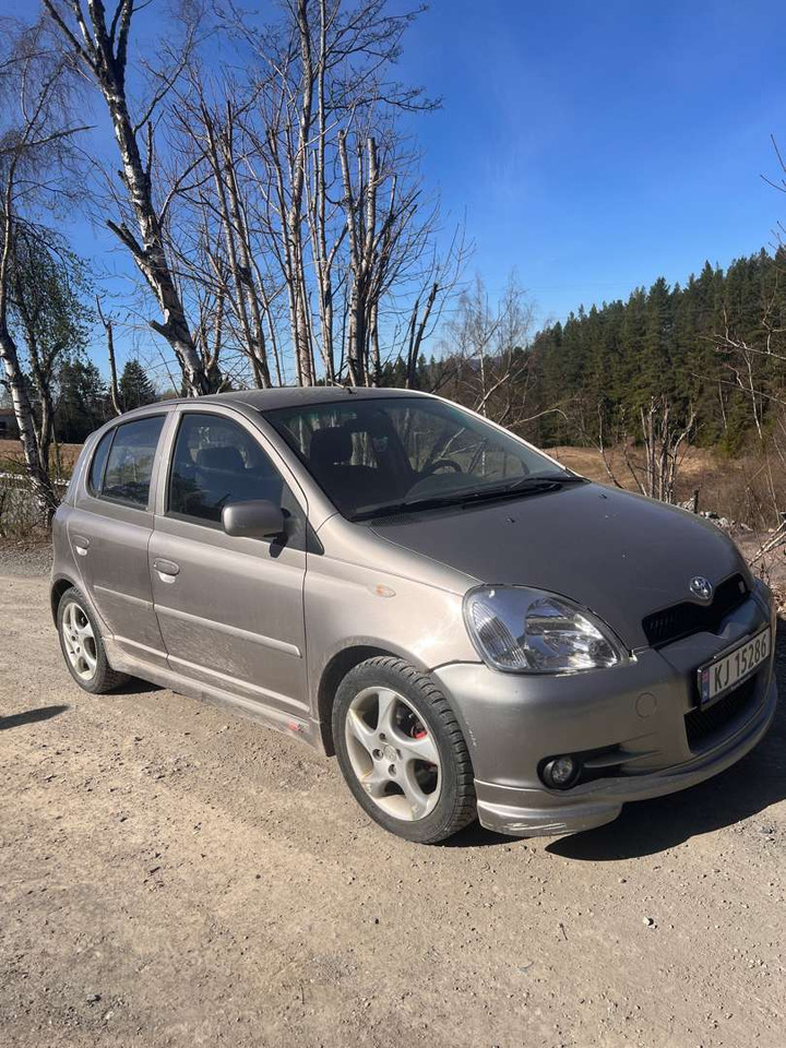2003 Toyota Yaris T-sport - Automobil: slika 2003 Toyota Yaris T-sport - Automobil 2003 Toyota Yaris T-sport - Automobil: slika 2003 Toyota Yaris T-sport - Automobil