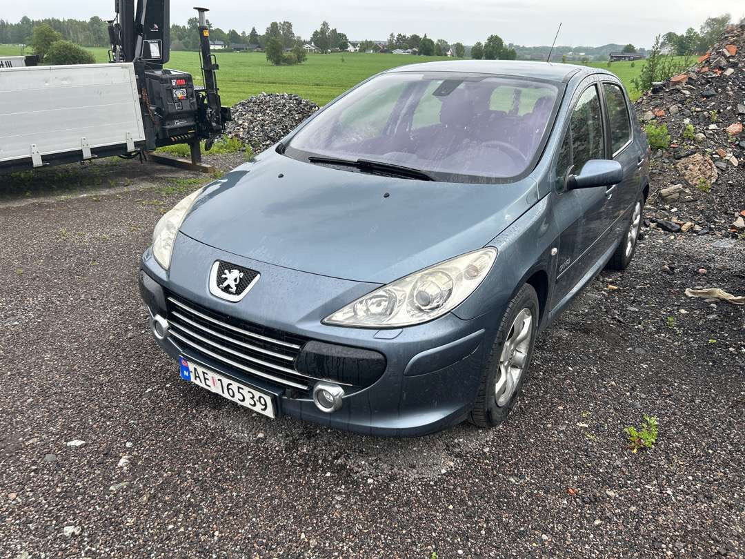 2007 Personbil PEUGEOT 307 EU-godkjent - Automobil: slika 2007 Personbil PEUGEOT 307 EU-godkjent - Automobil 2007 Personbil PEUGEOT 307 EU-godkjent - Automobil: slika 2007 Personbil PEUGEOT 307 EU-godkjent - Automobil