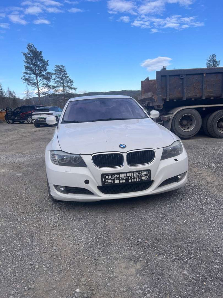 2009 BMW 316i Facelift (se mangellapp) - rep.-objekt - Automobil: slika 2009 BMW 316i Facelift (se mangellapp) - rep.-objekt - Automobil 2009 BMW 316i Facelift (se mangellapp) - rep.-objekt - Automobil: slika 2009 BMW 316i Facelift (se mangellapp) - rep.-objekt - Automobil