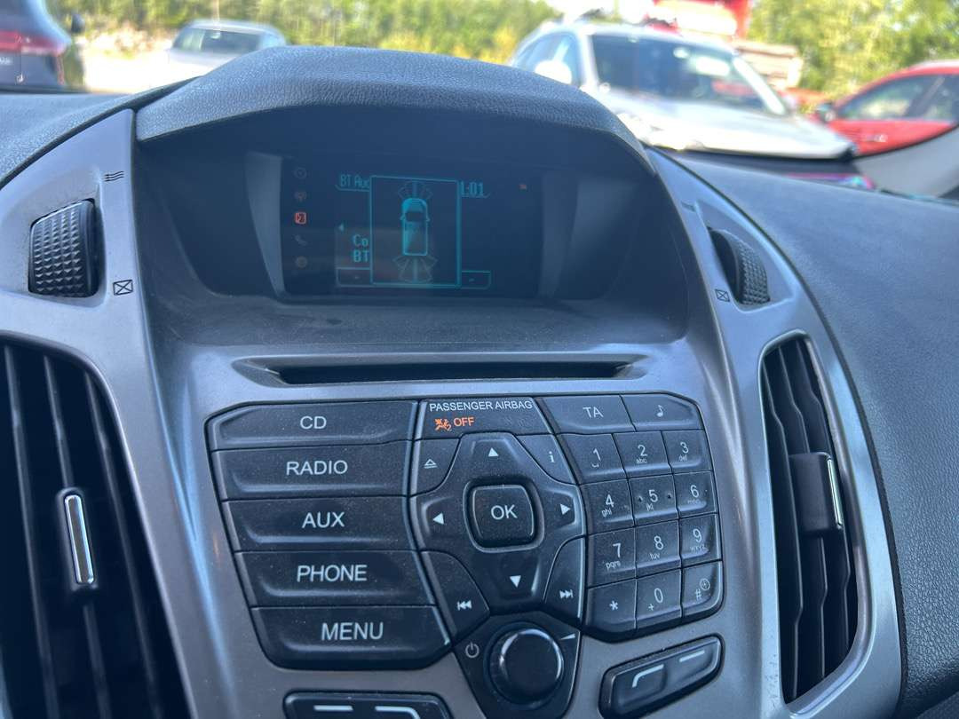 Zakup  2014 Varebil FORD TRANSIT CONNECT EU-Godkjent 2014 Varebil FORD TRANSIT CONNECT EU-Godkjent: slika Zakup  2014 Varebil FORD TRANSIT CONNECT EU-Godkjent 2014 Varebil FORD TRANSIT CONNECT EU-Godkjent