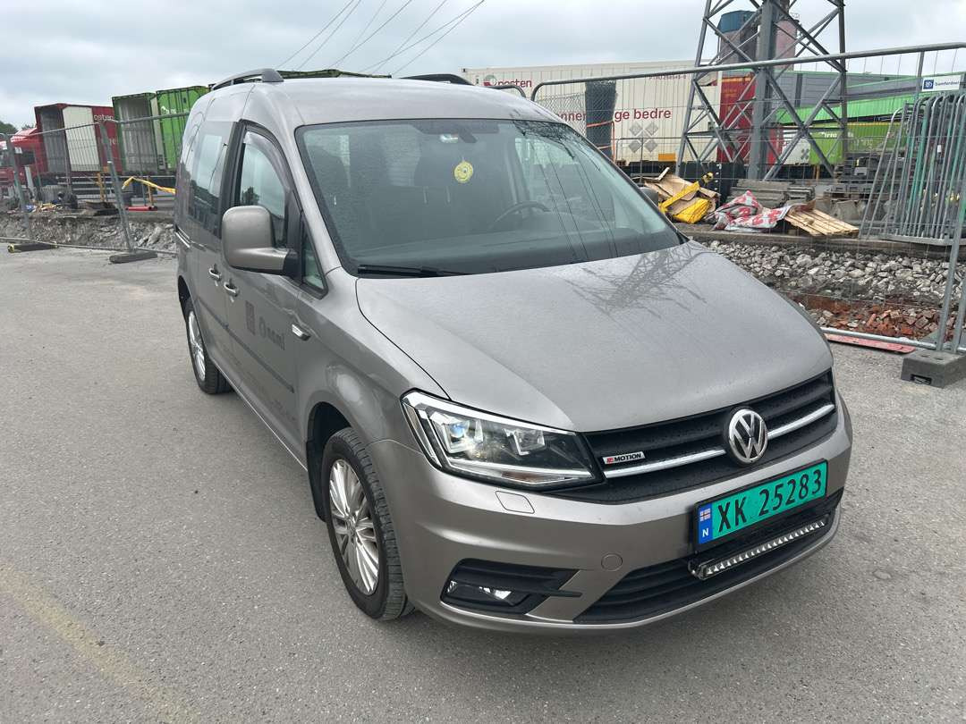2016 Volkswagen VOLKSWAGEN CADDY EU-godkjent - Mali kombi: slika 2016 Volkswagen VOLKSWAGEN CADDY EU-godkjent - Mali kombi 2016 Volkswagen VOLKSWAGEN CADDY EU-godkjent - Mali kombi: slika 2016 Volkswagen VOLKSWAGEN CADDY EU-godkjent - Mali kombi