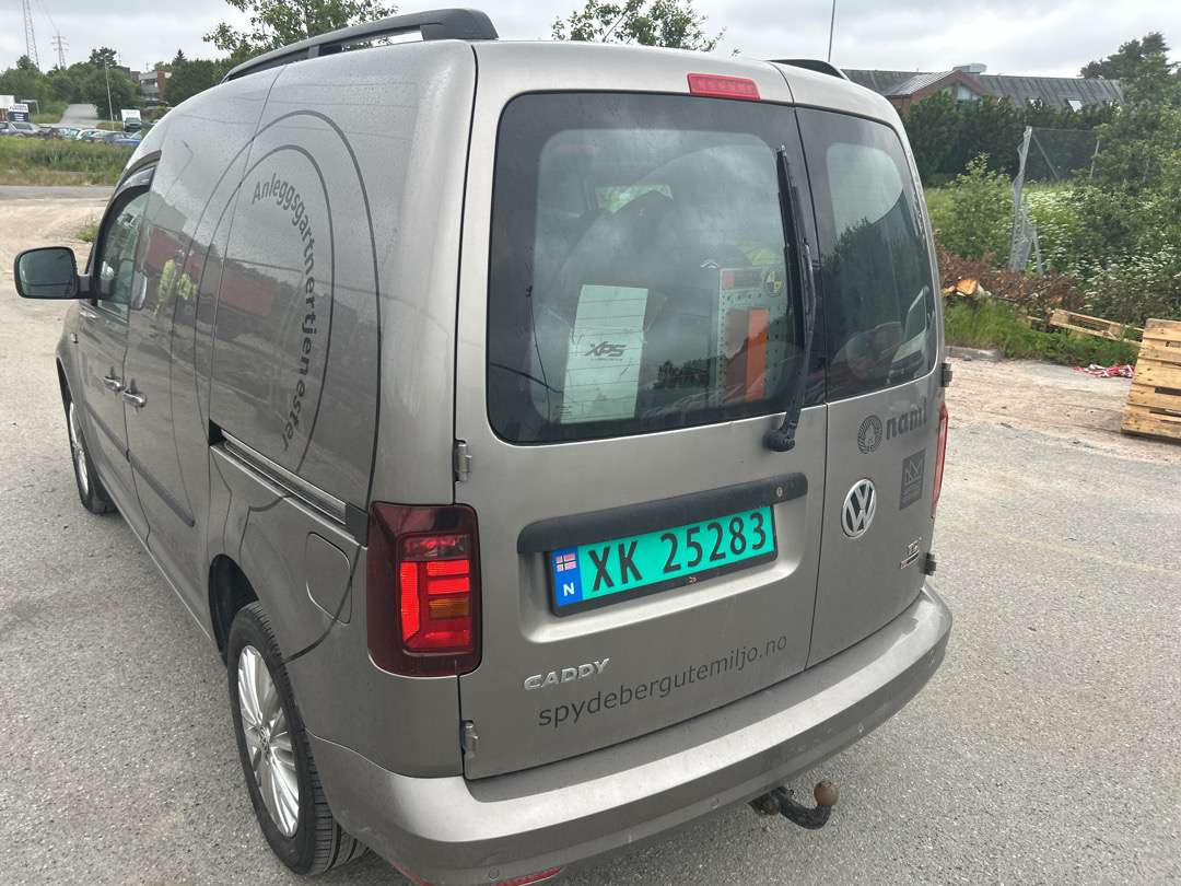 2016 Volkswagen VOLKSWAGEN CADDY EU-godkjent - Mali kombi: slika 2016 Volkswagen VOLKSWAGEN CADDY EU-godkjent - Mali kombi 2016 Volkswagen VOLKSWAGEN CADDY EU-godkjent - Mali kombi: slika 2016 Volkswagen VOLKSWAGEN CADDY EU-godkjent - Mali kombi