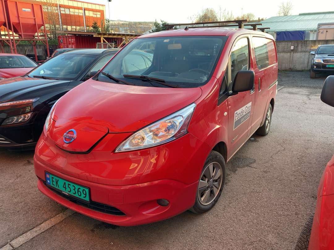 2017 Varebil Nissan NV200 (EU-GODKJENT) - Mali kombi, Električno dostavno vozilo: slika 2017 Varebil Nissan NV200 (EU-GODKJENT) - Mali kombi, Električno dostavno vozilo 2017 Varebil Nissan NV200 (EU-GODKJENT) - Mali kombi, Električno dostavno vozilo: slika 2017 Varebil Nissan NV200 (EU-GODKJENT) - Mali kombi, Električno dostavno vozilo