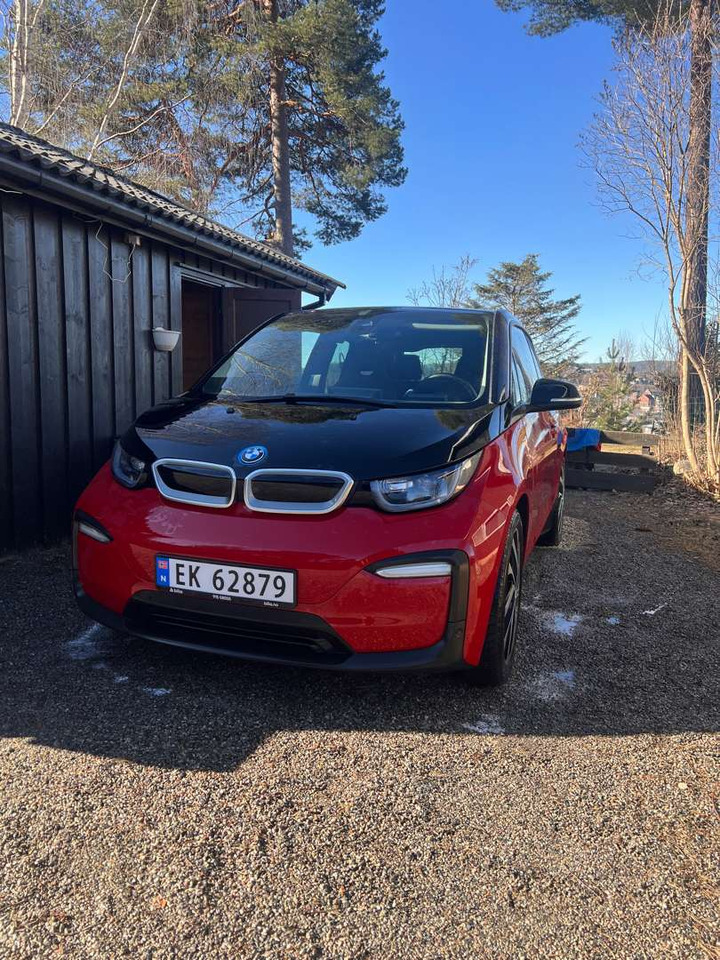 2018 BMW I3 FULLY CHARGED 94ah - Automobil: slika 2018 BMW I3 FULLY CHARGED 94ah - Automobil 2018 BMW I3 FULLY CHARGED 94ah - Automobil: slika 2018 BMW I3 FULLY CHARGED 94ah - Automobil
