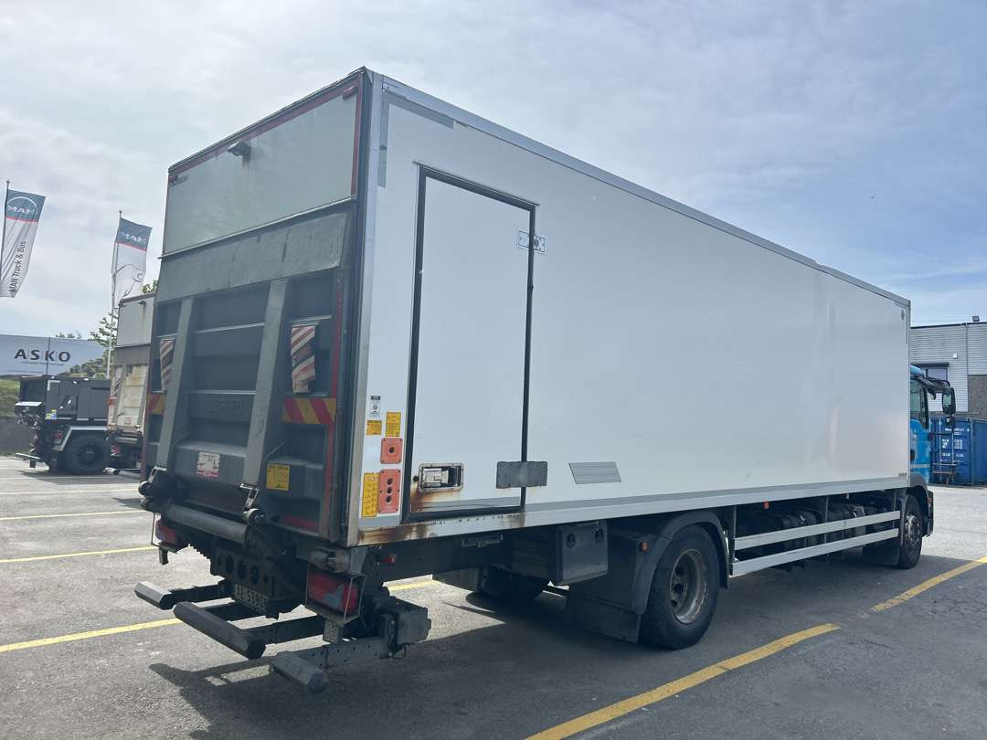 2018 Skapbil MAN TGM 15.250 EU-Godkjent. Euro 6 - Kamion sandučar: slika 2018 Skapbil MAN TGM 15.250 EU-Godkjent. Euro 6 - Kamion sandučar 2018 Skapbil MAN TGM 15.250 EU-Godkjent. Euro 6 - Kamion sandučar: slika 2018 Skapbil MAN TGM 15.250 EU-Godkjent. Euro 6 - Kamion sandučar
