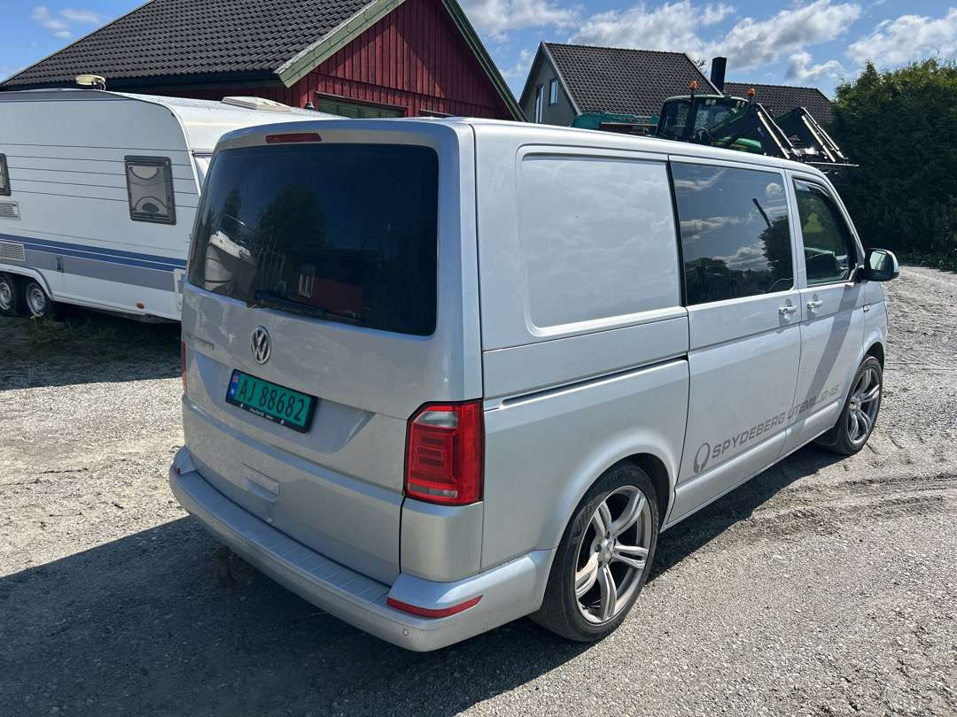 2018 Varebil VOLKSWAGEN TRANSPORTER 4x4 EU-Godkjent - Furgon: slika 2018 Varebil VOLKSWAGEN TRANSPORTER 4x4 EU-Godkjent - Furgon 2018 Varebil VOLKSWAGEN TRANSPORTER 4x4 EU-Godkjent - Furgon: slika 2018 Varebil VOLKSWAGEN TRANSPORTER 4x4 EU-Godkjent - Furgon
