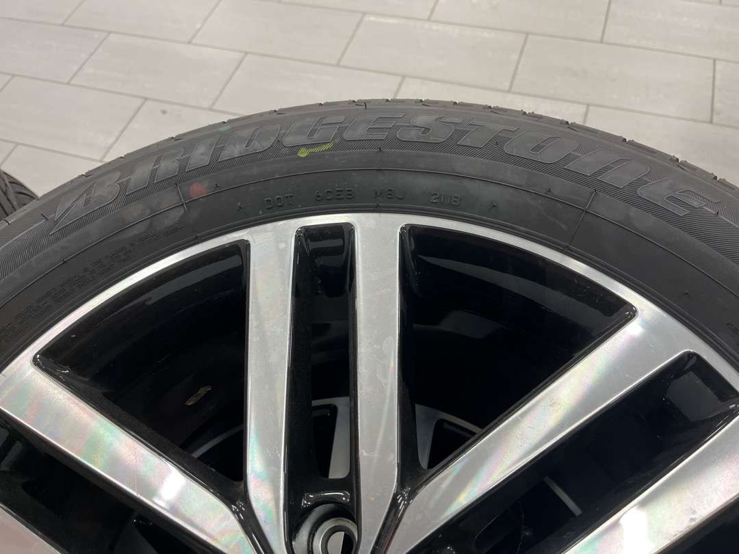 Dekk til Mercedes x klasse - Alat/ Oprema: slika  Dekk til Mercedes x klasse - Alat/ Oprema Dekk til Mercedes x klasse - Alat/ Oprema: slika  Dekk til Mercedes x klasse - Alat/ Oprema