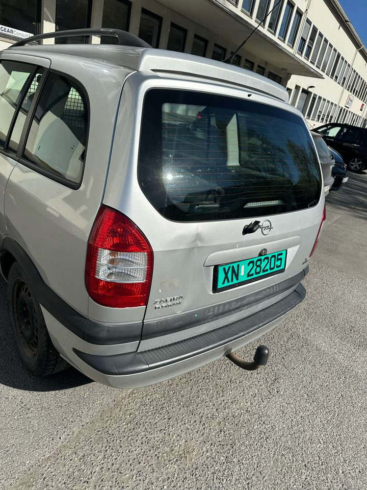 2003 Opel Zafira 1.8 Comfort / Lav km / - Drugi strojevi: slika 2003 Opel Zafira 1.8 Comfort / Lav km / - Drugi strojevi 2003 Opel Zafira 1.8 Comfort / Lav km / - Drugi strojevi: slika 2003 Opel Zafira 1.8 Comfort / Lav km / - Drugi strojevi