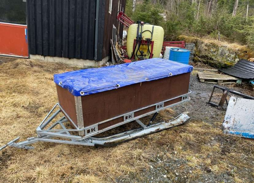 Lynx GLX 6900 snøscooter m/ henger (rep.-objekt) - Drugi strojevi: slika  Lynx GLX 6900 snøscooter m/ henger (rep.-objekt) - Drugi strojevi Lynx GLX 6900 snøscooter m/ henger (rep.-objekt) - Drugi strojevi: slika  Lynx GLX 6900 snøscooter m/ henger (rep.-objekt) - Drugi strojevi