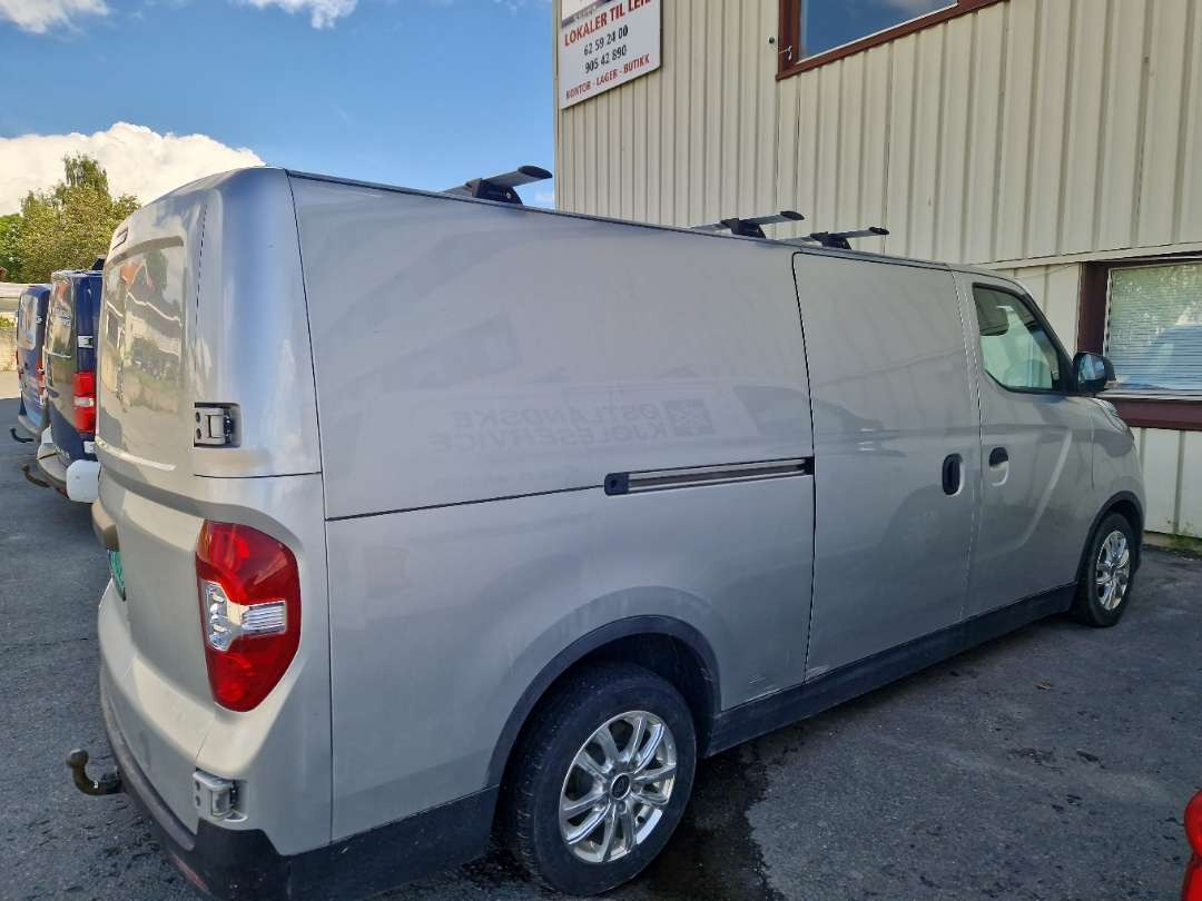 Maxus e-Deliver 3 (2020) – Elektrisk varebil. - Furgon, Električno dostavno vozilo: slika Maxus e-Deliver 3 (2020) – Elektrisk varebil. - Furgon, Električno dostavno vozilo Maxus e-Deliver 3 (2020) – Elektrisk varebil. - Furgon, Električno dostavno vozilo: slika Maxus e-Deliver 3 (2020) – Elektrisk varebil. - Furgon, Električno dostavno vozilo