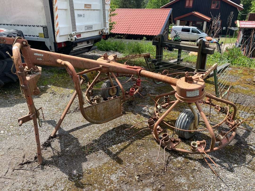 PZ Zweegers Haybob 300 Kombi rive - Prevrtač sijena/ Grabulje: slika PZ Zweegers Haybob 300 Kombi rive - Prevrtač sijena/ Grabulje PZ Zweegers Haybob 300 Kombi rive - Prevrtač sijena/ Grabulje: slika PZ Zweegers Haybob 300 Kombi rive - Prevrtač sijena/ Grabulje
