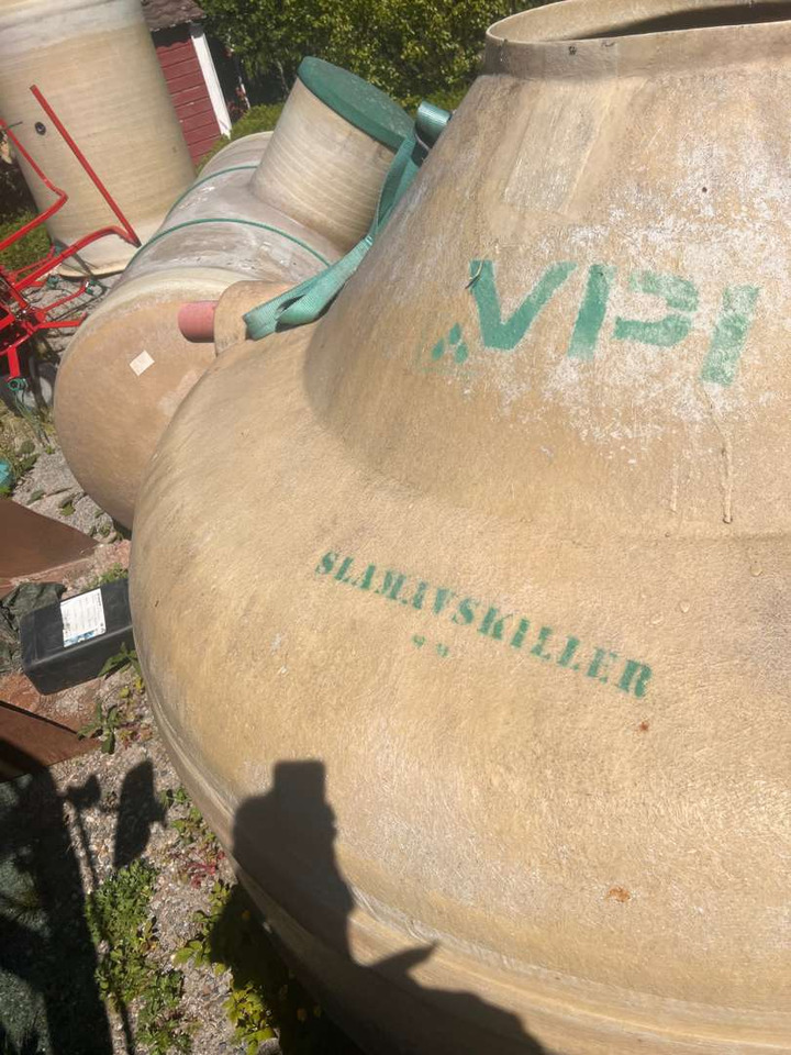 VPI slamavskiller - Alat/ Oprema: slika  VPI slamavskiller - Alat/ Oprema VPI slamavskiller - Alat/ Oprema: slika  VPI slamavskiller - Alat/ Oprema