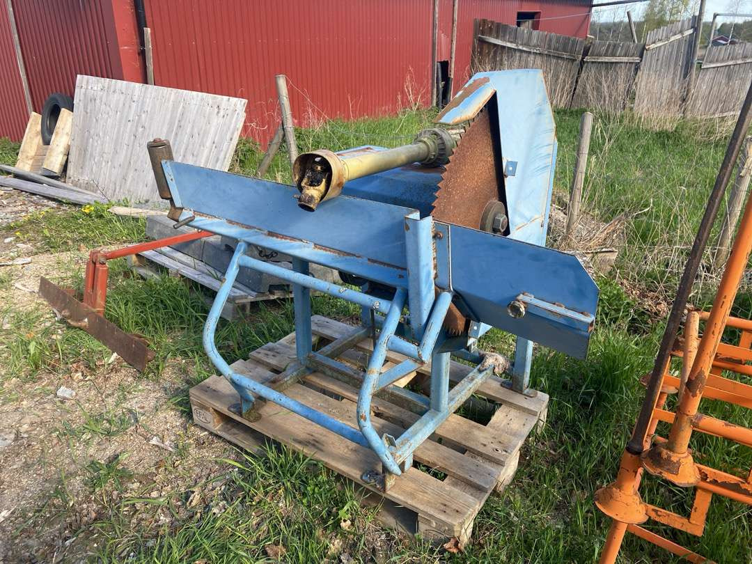 Vedsag til traktor - Oprema za radionice: slika Vedsag til traktor - Oprema za radionice Vedsag til traktor - Oprema za radionice: slika Vedsag til traktor - Oprema za radionice