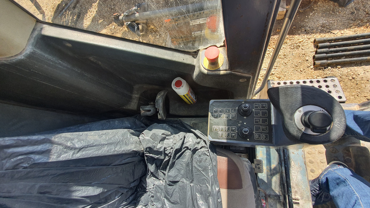 Platforma za bušenje Atlas Copco ROC D7c-11: slika Platforma za bušenje Atlas Copco ROC D7c-11