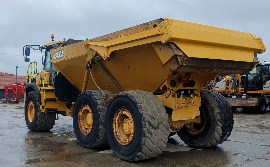 Bell B 30 E - Zglobni istovarivač: slika Bell B 30 E - Zglobni istovarivač Bell B 30 E - Zglobni istovarivač: slika Bell B 30 E - Zglobni istovarivač