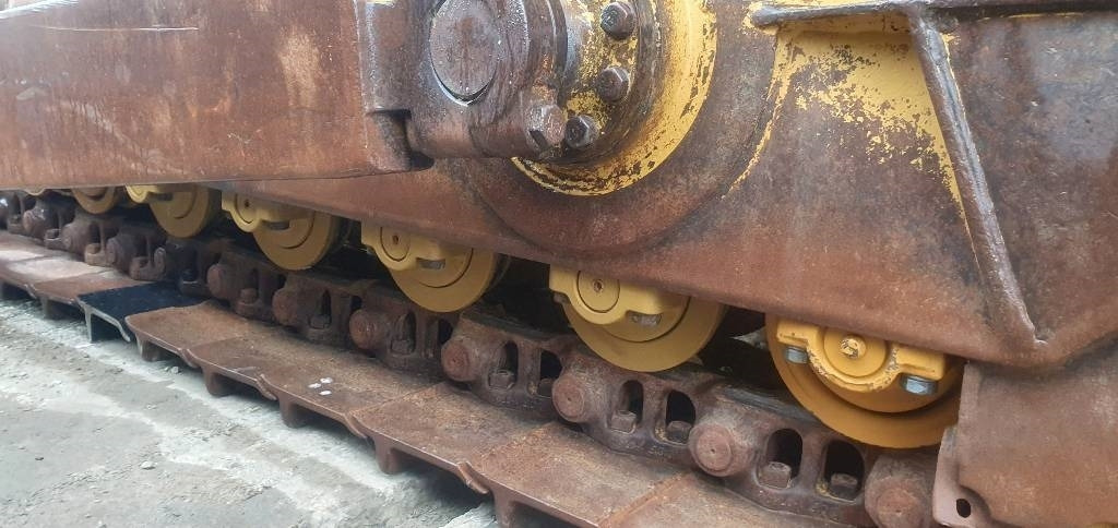 Buldožer CAT D 6 T XL: slika Buldožer CAT D 6 T XL